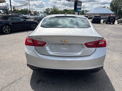 Used 2017  Chevrolet Malibu 4d Sedan LT at City Wide Auto Credit near Toledo&comma; OH