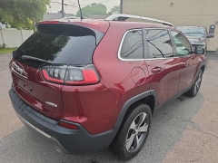 Used 2019  Jeep Cherokee 4d SUV 4WD Limited 3&period;2L at City Wide Auto Credit near Toledo&comma; OH