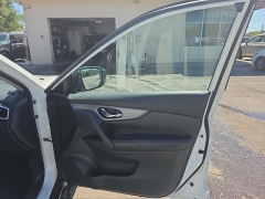 Used 2016  Nissan Rogue 4d SUV FWD S at City Wide Auto Credit near Toledo&comma; OH