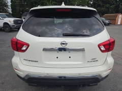 Used 2020  Nissan Pathfinder 4d SUV 4WD Platinum at City Wide Auto Credit near Toledo&comma; OH