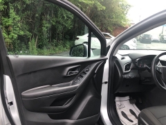 Used 2020  Chevrolet Trax 4d SUV AWD LT at City Wide Auto Credit near Toledo, OH