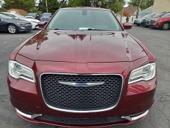 Used 2019  Chrysler 300 4d Sedan RWD Touring at City Wide Auto Credit near Toledo, OH