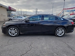 Used 2017  Chevrolet Malibu 4d Sedan LT at City Wide Auto Credit near Toledo&comma; OH