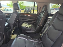 Used 2018  Cadillac Escalade 4d SUV 4WD Luxury at City Wide Auto Credit near Toledo&comma; OH