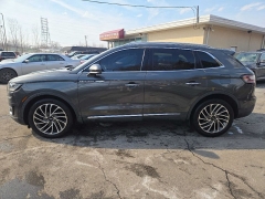Used 2019  Lincoln Nautilus 4d SUV AWD Reserve 2&period;0L at City Wide Auto Credit near Toledo&comma; OH