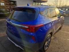 Used 2021  Kia Seltos 4d SUV AWD LX at City Wide Auto Credit near Toledo&comma; OH