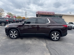 Used 2020  Chevrolet Traverse 4d SUV FWD LT Leather at City Wide Auto Credit near Toledo, OH
