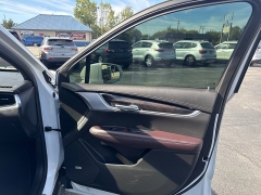 Used 2020  Cadillac XT6 4d SUV FWD Premium Luxury at City Wide Auto Credit near Toledo, OH