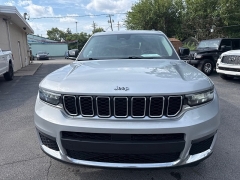 Used 2021  Jeep Grand Cherokee L Limited 4x4 at City Wide Auto Credit near Toledo&comma; OH