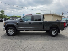 Used 2018  Ford Super Duty F-250 4WD Crew Cab XLT at City Wide Auto Credit near Toledo&comma; OH