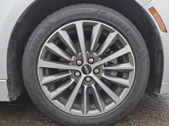 Used 2019  Lincoln MKZ Hybrid 4d Sedan FWD at City Wide Auto Credit near Toledo&comma; OH