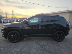 Used 2021  Jeep Compass Altitude FWD at City Wide Auto Credit near Toledo&comma; OH