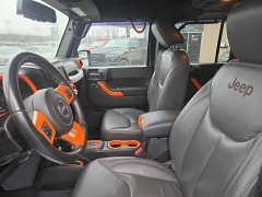 Used 2016  Jeep Wrangler Unlimited 4d Convertible Rubicon at City Wide Auto Credit near Toledo&comma; OH