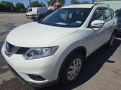  2016 Nissan Rogue 4d SUV FWD S at City Wide Auto Credit near Toledo, OH