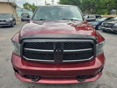 Used 2019  Ram 1500 Classic 4WD Crew Cab Express at City Wide Auto Credit near Toledo&comma; OH