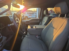 Used 2015  Ford F-150 4WD Supercrew XLT 5 1&sol;2 at City Wide Auto Credit near Toledo&comma; OH