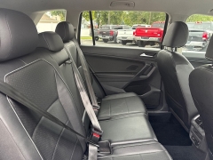 Used 2021  Volkswagen Tiguan 2&period;0T SEL 4MOTION at City Wide Auto Credit near Toledo&comma; OH