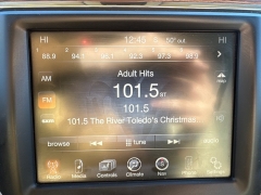 Used 2014  Ram 1500 4WD Crew Cab Laramie at City Wide Auto Credit near Toledo&comma; OH