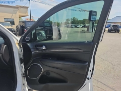 Used 2019  Jeep Grand Cherokee 4d SUV 4WD Overland V6 High Altitude at City Wide Auto Credit near Toledo&comma; OH