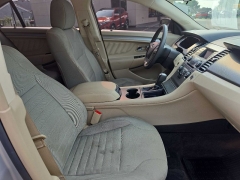Used 2017  Ford Taurus 4d Sedan FWD SE V6 at City Wide Auto Credit near Toledo&comma; OH