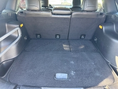 Used 2015  Jeep Cherokee 4d SUV 4WD Trailhawk at City Wide Auto Credit near Toledo, OH