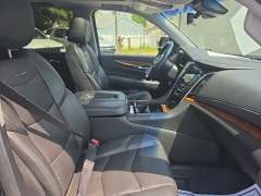Used 2019  Cadillac Escalade ESV 4d SUV 4WD Premium Luxury at City Wide Auto Credit near Toledo&comma; OH