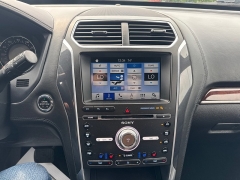 Used 2017  Ford Explorer 4d SUV 4WD Platinum at City Wide Auto Credit near Toledo&comma; OH