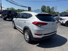 Used 2017  Hyundai Tucson 4d SUV AWD SE Popular at City Wide Auto Credit near Toledo&comma; OH