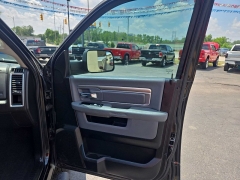 Used 2019  Ram 1500 Classic 4WD Crew Cab SLT at City Wide Auto Credit near Toledo, OH