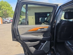 Used 2018  Cadillac Escalade 4d SUV 4WD Luxury at City Wide Auto Credit near Toledo&comma; OH