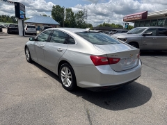 Used 2017  Chevrolet Malibu 4d Sedan LT at City Wide Auto Credit near Toledo&comma; OH