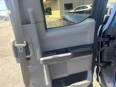 Used 2015  Ford F-150 4WD Supercab XLT at City Wide Auto Credit near Toledo&comma; OH