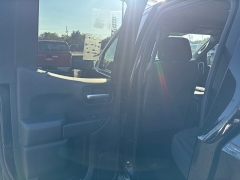 Used 2020  Chevrolet Silverado 1500 4WD Double Cab LT at City Wide Auto Credit near Toledo, OH