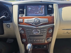 Used 2017  INFINITI QX80 4d SUV AWD Limited at City Wide Auto Credit near Toledo&comma; OH