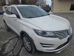 Used 2017  Lincoln MKC 4d SUV FWD Reserve at City Wide Auto Credit near Toledo&comma; OH