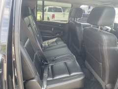 Used 2019  Chevrolet Suburban 4d SUV 4WD LT at City Wide Auto Credit near Toledo&comma; OH