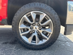 Used 2018  Chevrolet Silverado 1500 4WD Double Cab LT at City Wide Auto Credit near Toledo&comma; OH