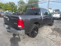 Used 2022  Ram 1500 Classic 4WD SLT Crew Cab 5'7" Box at City Wide Auto Credit near Toledo&comma; OH