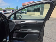 Used 2020  Ford Fusion 4d Sedan FWD SEL at City Wide Auto Credit near Toledo&comma; OH
