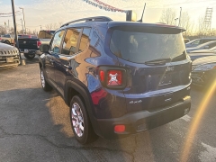Used 2018  Jeep Renegade 4d SUV 4WD Latitude at City Wide Auto Credit near Toledo&comma; OH