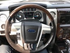 Used 2014  Ford F-150 4WD Supercrew Platinum 5 1/2 at City Wide Auto Credit near Toledo, OH
