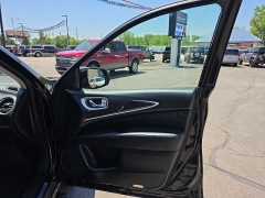Used 2019  INFINITI QX60 4d SUV AWD PURE at City Wide Auto Credit near Toledo&comma; OH
