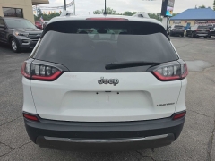 Used 2020  Jeep Cherokee 4d SUV FWD Limited 2&period;4L at City Wide Auto Credit near Toledo&comma; OH