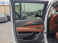 Used 2018  Cadillac Escalade ESV 4d SUV 4WD Premium Luxury at City Wide Auto Credit near Toledo&comma; OH