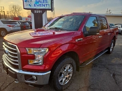 Used 2015  Ford F-150 4WD Supercrew XLT 5 1&sol;2 at City Wide Auto Credit near Toledo&comma; OH