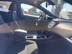 Used 2018  Chevrolet Cruze 4d Sedan LT Auto at City Wide Auto Credit near Toledo, OH