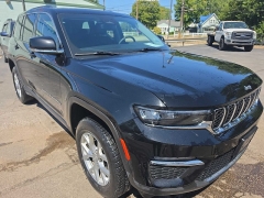 Used 2023  Jeep Grand Cherokee Limited 4x4 at City Wide Auto Credit near Toledo&comma; OH