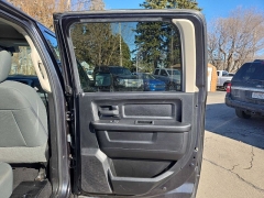 Used 2018  Ram 1500 2WD Crew Cab Express at City Wide Auto Credit near Toledo&comma; OH