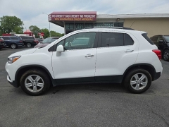 Used 2020  Chevrolet Trax 4d SUV AWD LT at City Wide Auto Credit near Toledo, OH