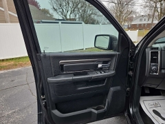 Used 2016  Ram 1500 2WD Crew Cab Sport at City Wide Auto Credit near Toledo&comma; OH